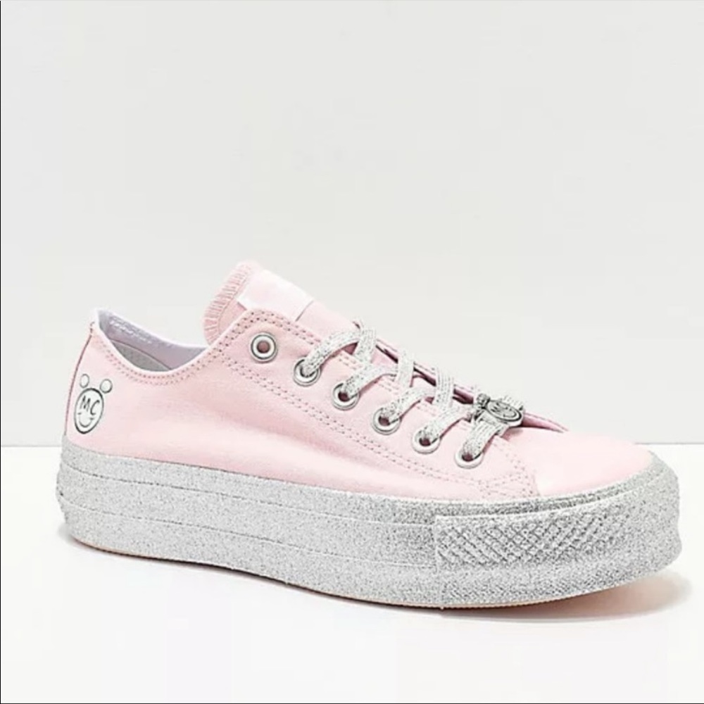 Miley Cyrus x Chuck Taylor All Star Lift
